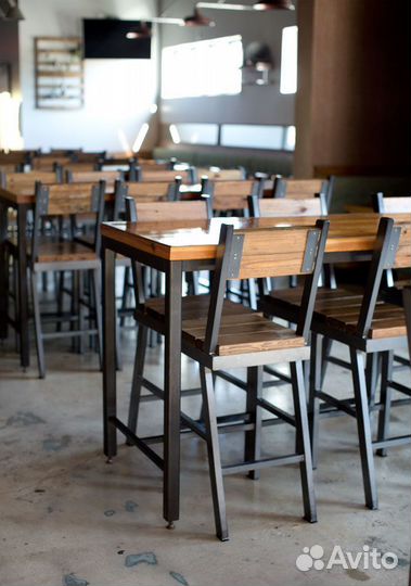 Стол в стиле лофт