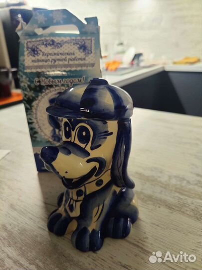 Керамическая фигурка чайница