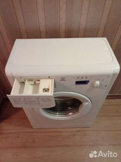 Стиральная машина indesit
