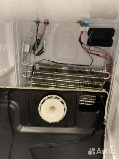 Ремонт холодильников