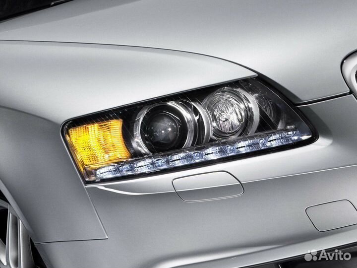 Стекло фары Audi A6 C6 2004 - 2011