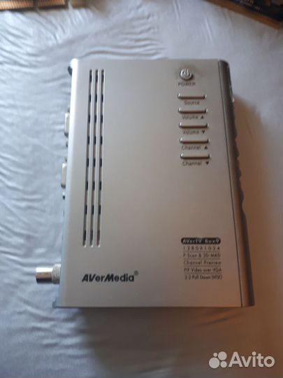 Тв тюнер (сделай телик из монитора) AverlTV Box9