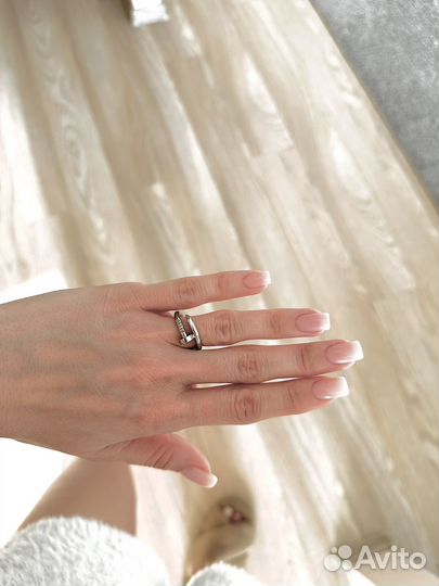 Золотое кольцо Cartier гвоздь