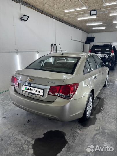 Chevrolet Cruze 1.6 AT, 2010, 156 000 км