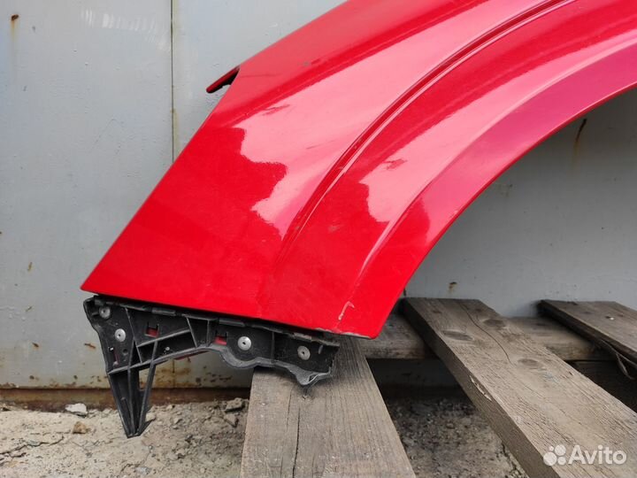 Крыло переднее левое на Opel Astra H