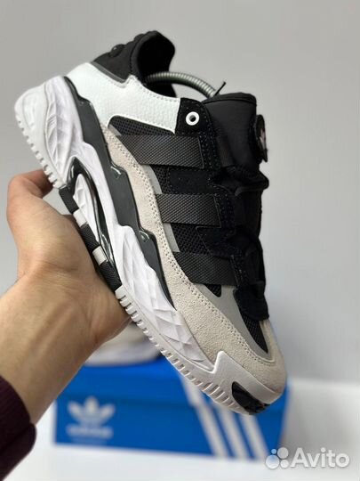 Кроссовки Adidas niteball