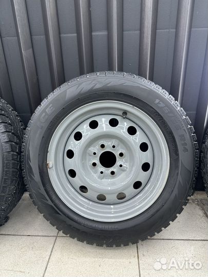 Pirelli Formula Ice 175/65 R14