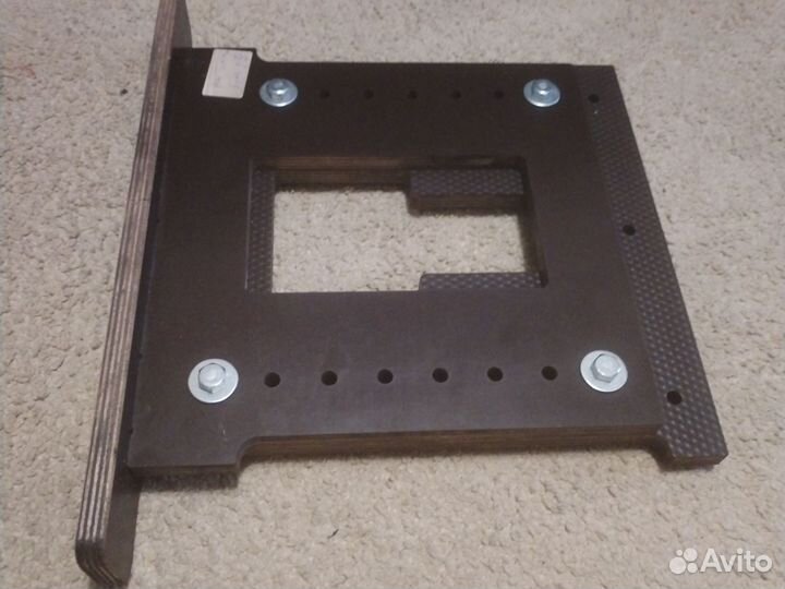 Опора сиденья для лодки