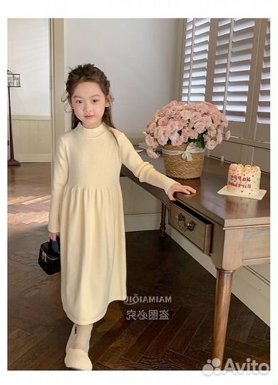 Вязаное платье для девочки