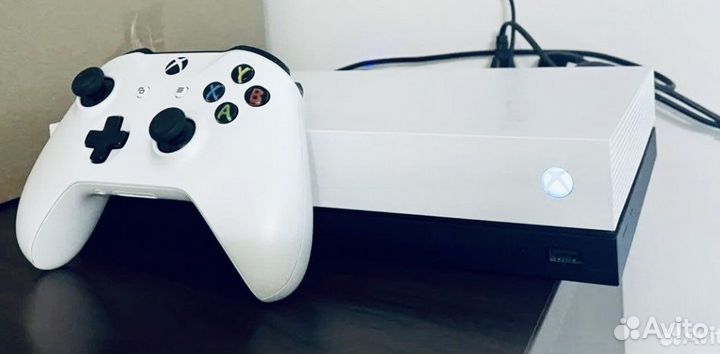 Xbox one X + Топ игры