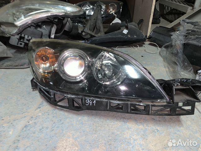 Фара мазда 3 бк хэтчбек правая