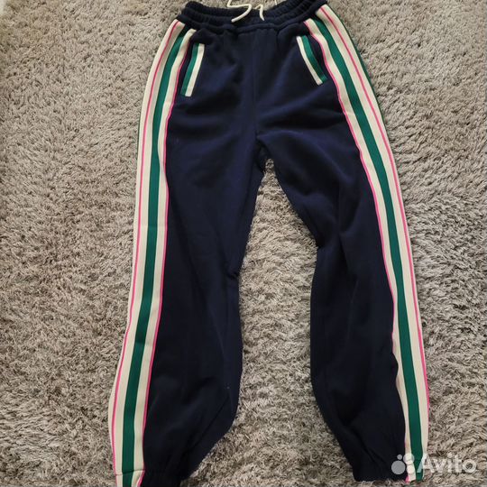 Спортивные штаны