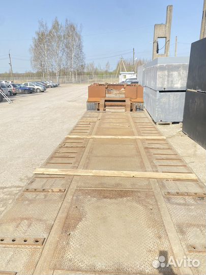 Полуприцеп трал (тяжеловоз) СпецПрицеп 994230, 2007