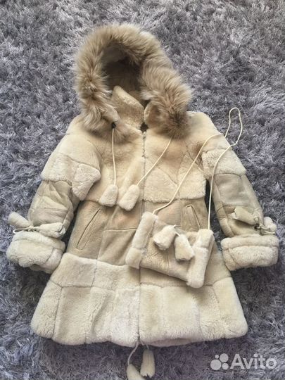 Продам дубленку на девочку