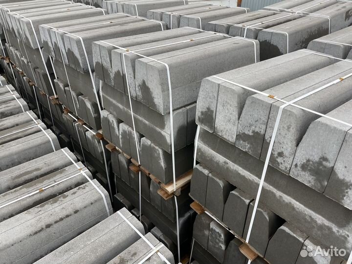 Бордюр дорожный