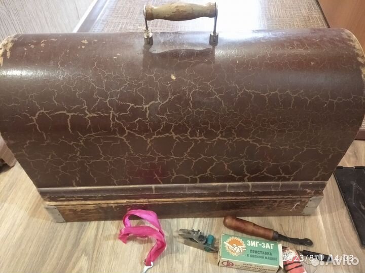 Швейная машина подолький механический завод