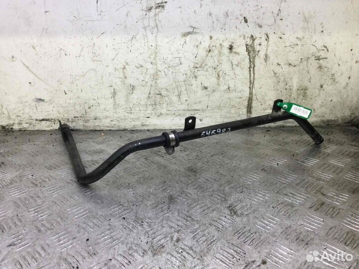 Трубка охлаждающей жидкости металлическая Мерседес