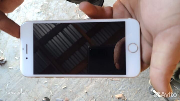 iPhone 7, 32 ГБ