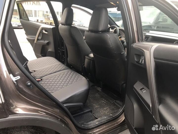 Чехлы на сиденья Toyota RAV-4 из Экокожи Ромб