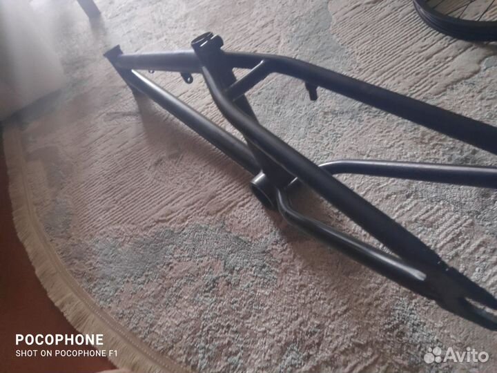BMX рама и переднее колесо