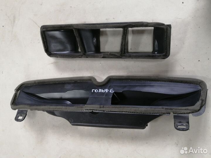 Воздуховод под торпедо для VW Golf VI 2009-2013