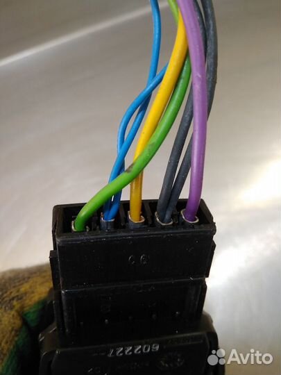 Кнопка стеклоподъемника Renault Sandero 2009 2014