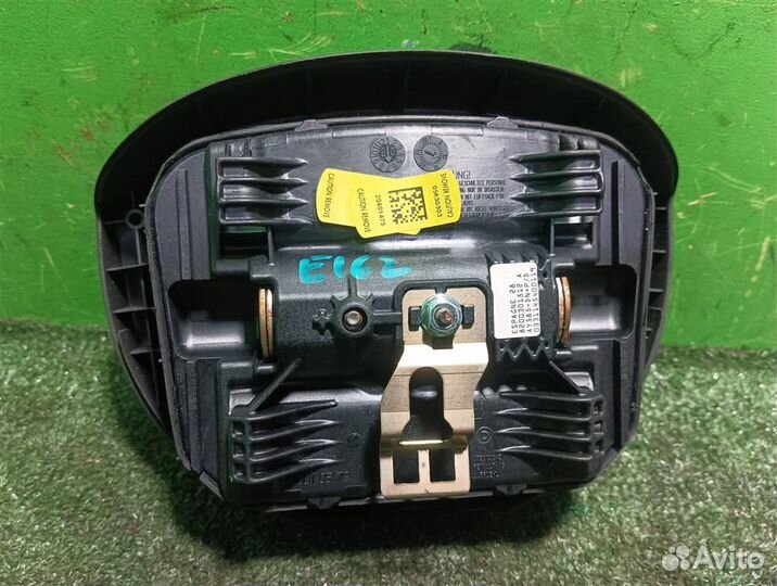 Подушка безопасности в руль Renault Megane 2 (LM0