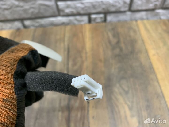 Infiniti M25/Q70 (Y51) Кнопка многофункциональная