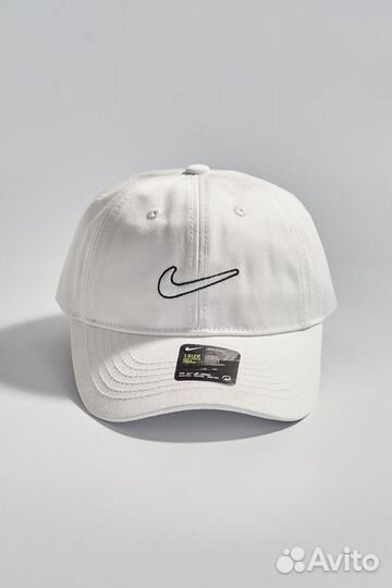 Кепка Nike Classic Белая