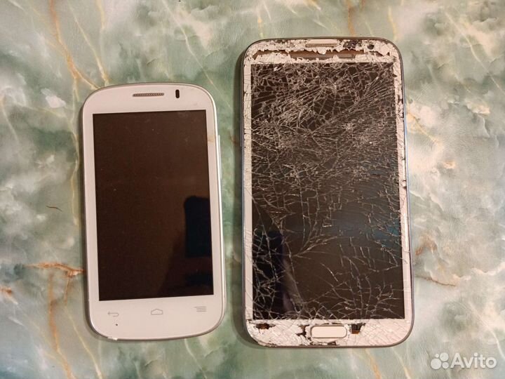 Телефоны на запчасти 2 шт. или под восстановление