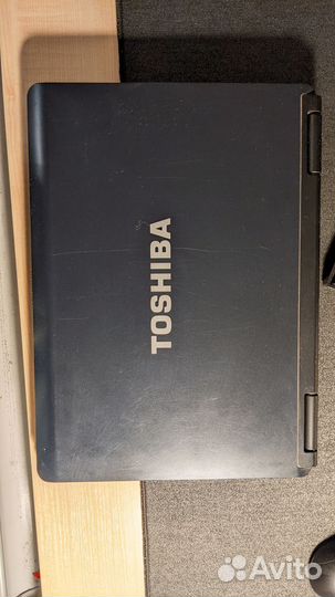 Ноутбук toshiba satellite l40 -14b