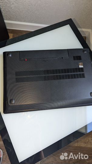 Ноутбук lenovo