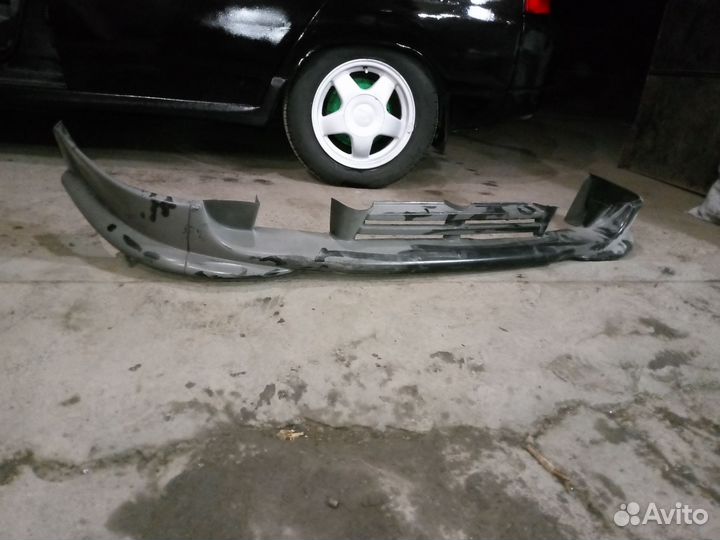 Накладка на передний бампер 2110