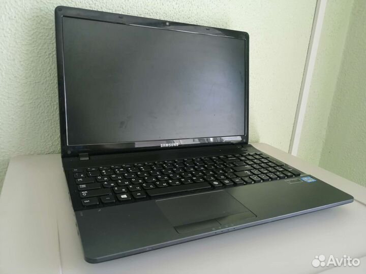 Samsung NP300E