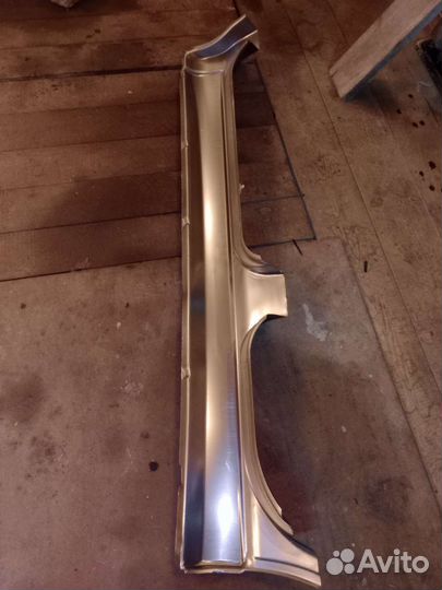 Порог Шнива правый