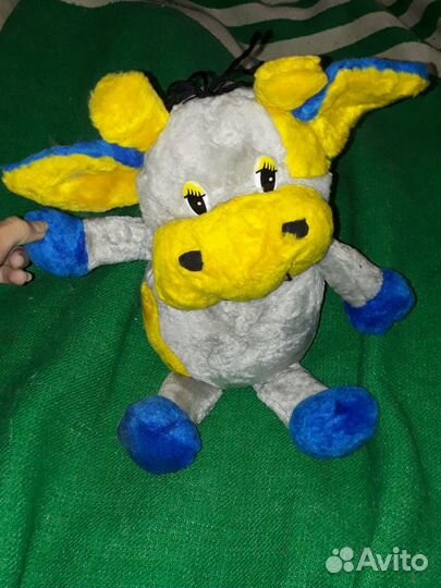 Мягкие игрушки и пупсы