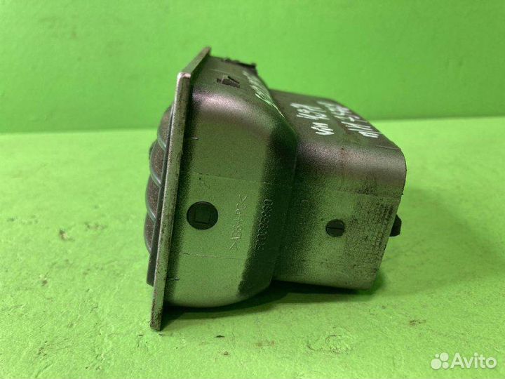 Дефлектор воздушный iveco stralis