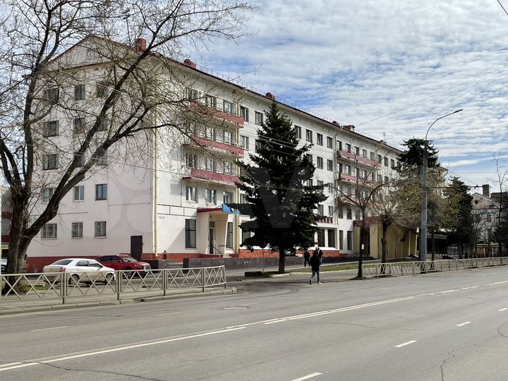 Гостиница, 6055 м²