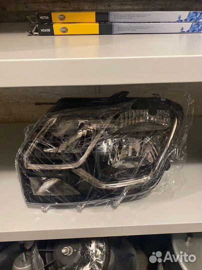Фара Renault Duster/Рено Дастер левая