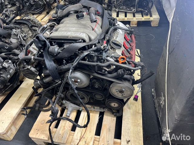 Двигатель Audi A6 C6 4F AUK 2006