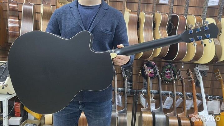 Акустическая гитара Elitaro + Аксессуары