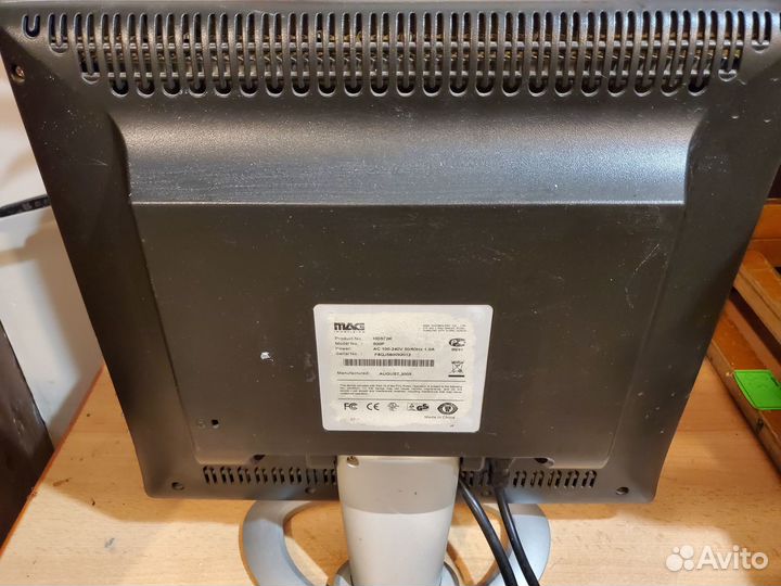 ЖК монитор для компьютера MAG