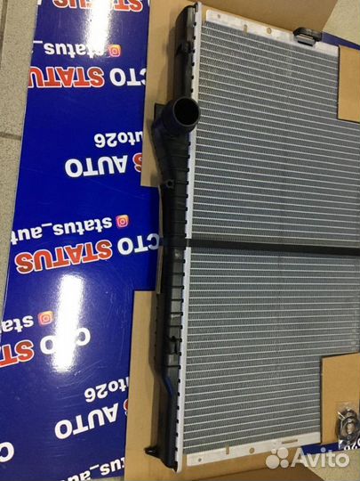 Радиатор охлаждения BMW X5 E-53