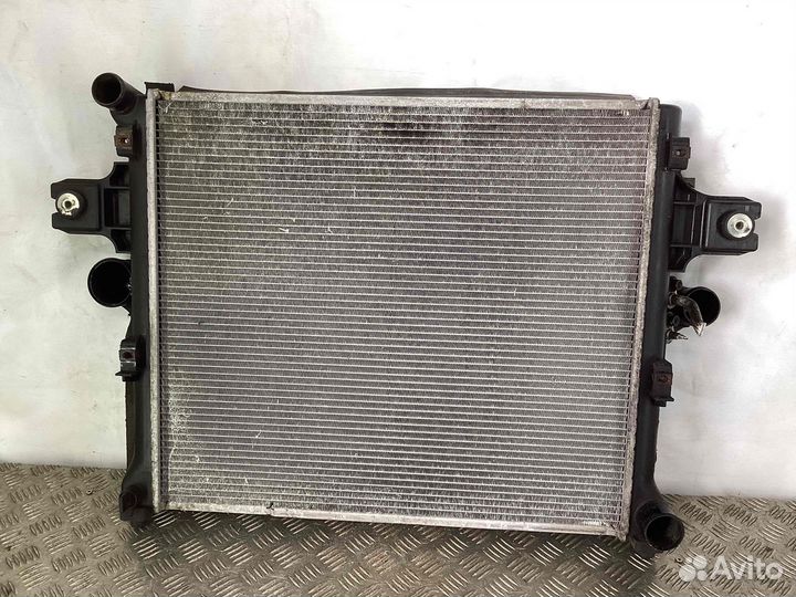 Радиатор основной для Jeep Grand Cherokee 3