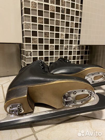 Коньки фигурные graf etude 30 черные