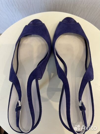 Босоножки gucci 39,5 размнр