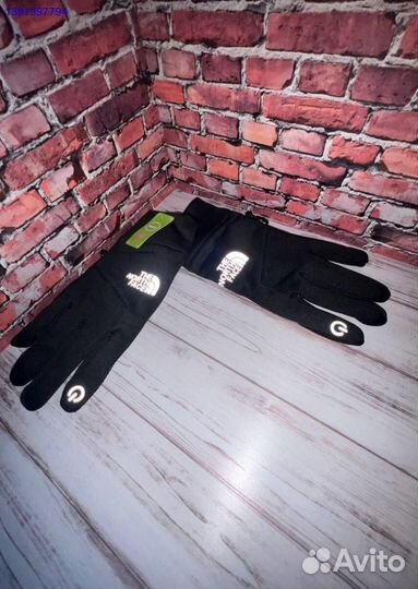 Перчатки the north face новые
