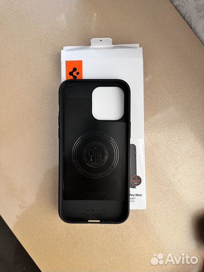 Чехол iPhone 14 pro max Spigen mag armor