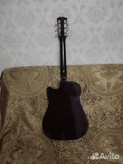 Акустическая гитара бу