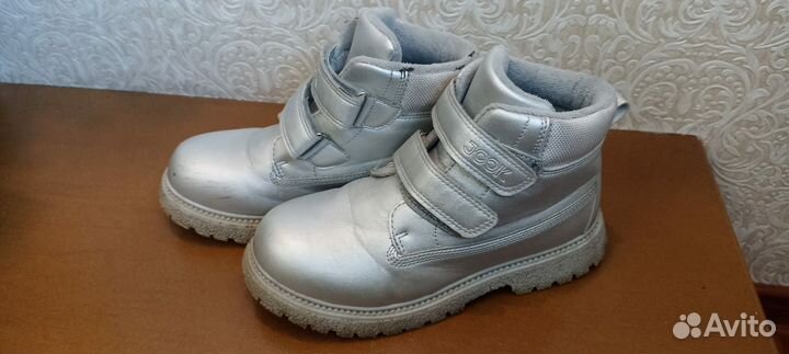 Ботинки демисезонные для девочки 33